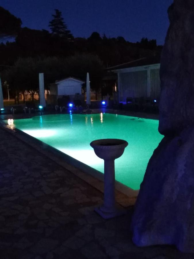 Residenza Nosy Be Villa Palombara Sabina Екстериор снимка